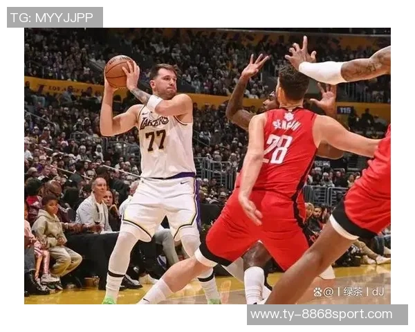 湖人全场失误频频东詹里合计17次东契奇独自9次表现堪忧
