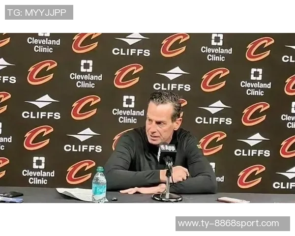 米切尔下半场失去得分状态阿特金森确认他状态良好并无受伤 米切尔下半场失去得分状态阿特金森确认他状态良好并无受伤